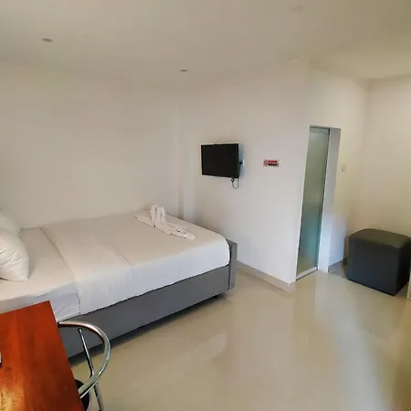 Carstenzs Home Kuta Kuta Lombok Buitenkant foto